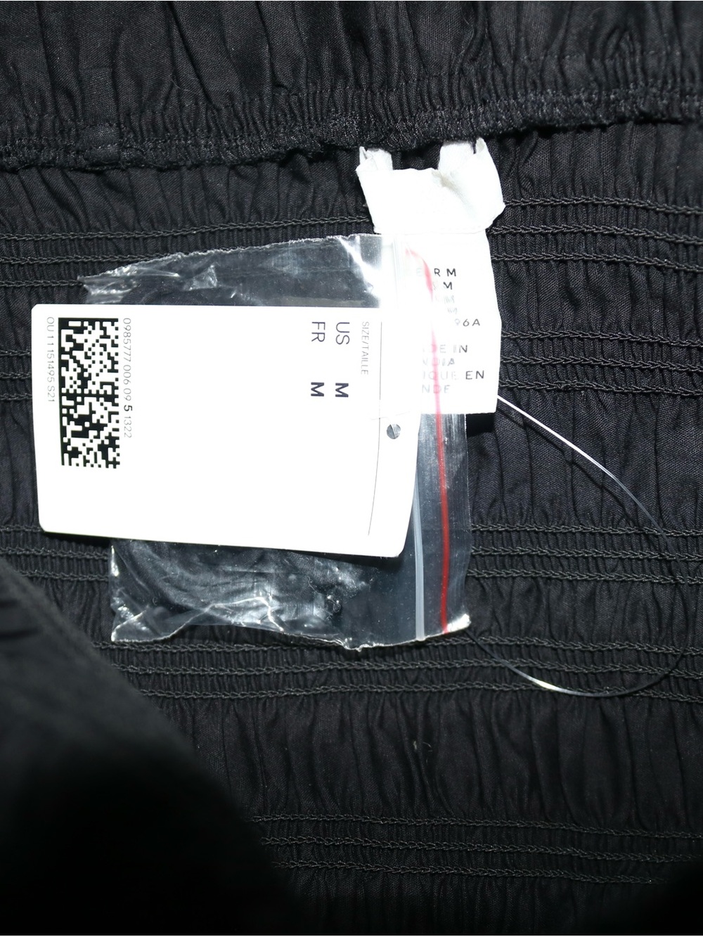 H&M Smock-Topped Dress in Black - Picture 7 of 8